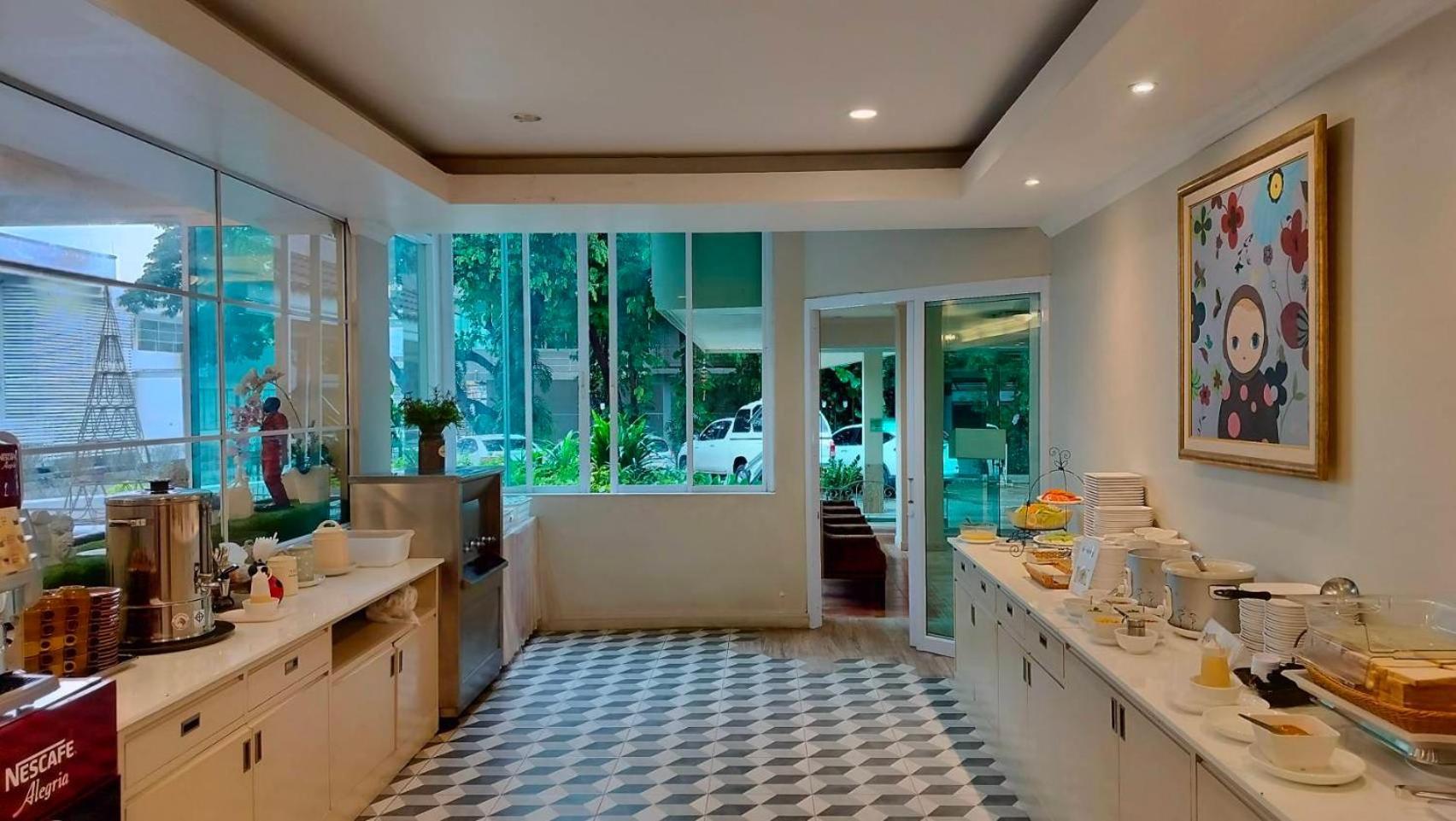 Rattana View Hotel Phitszanulok Kültér fotó